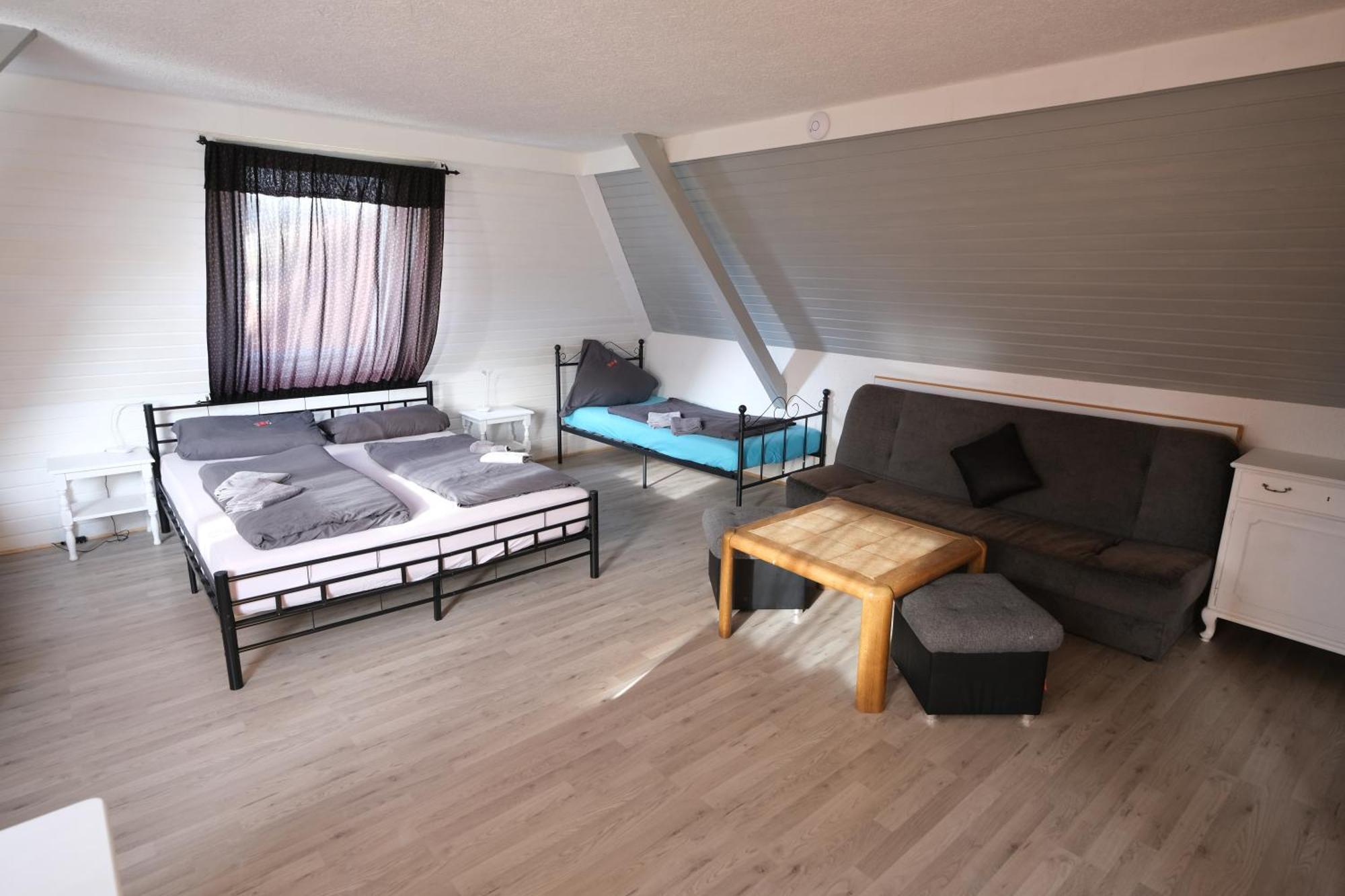 B Und B Titisee Hotel Sonnenmatte Nahe Badeparadies Luaran gambar